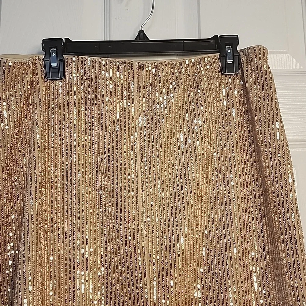 MESSINI XL Sequin Gold Skirt - Picture 4 of 7